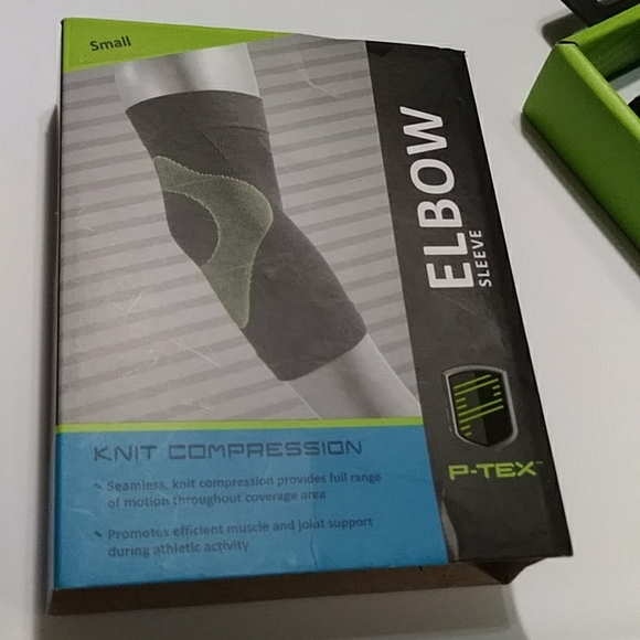 P-Tex Knit Compression Elbow Sleeve Black Small - Picture 3 of 5